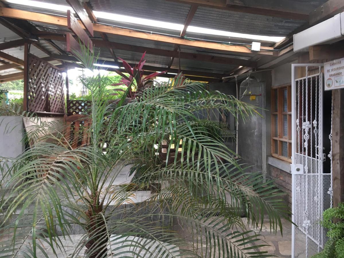 Hostel Julieta Rivas Buitenkant foto