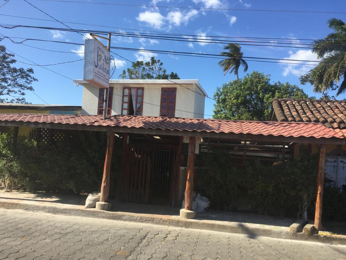 Hostel Julieta Rivas Buitenkant foto